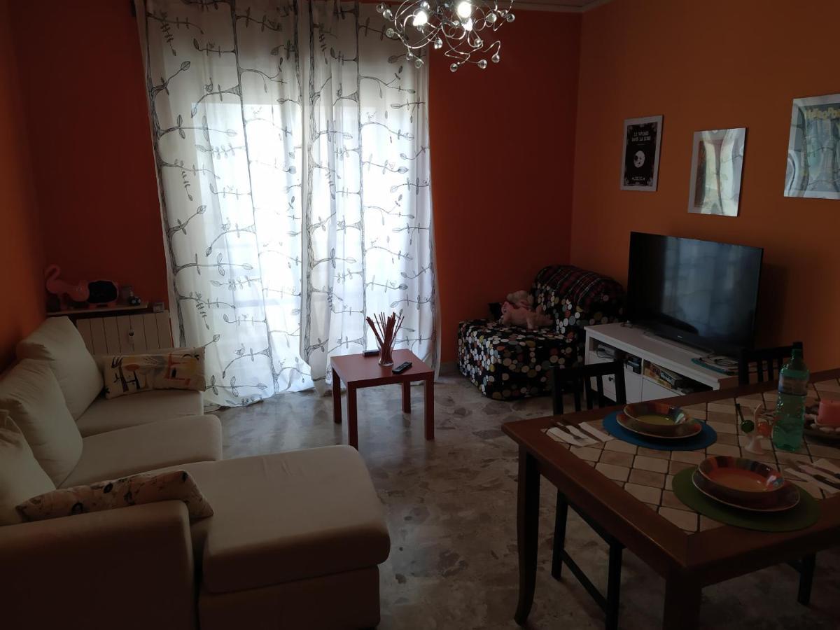 Vesuvio Corner - Spacious And Colorful Apartment In San Giorgio, Very Close To Napoli, Ideal For Families And Groups, Close To Pompeii, Sorrento... Сан-Джорджо-а-Кремано Экстерьер фото